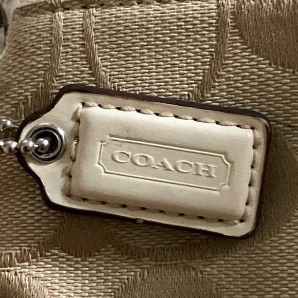 Coach Khaki Cream Wrist Wallet - Picture 3 of 4